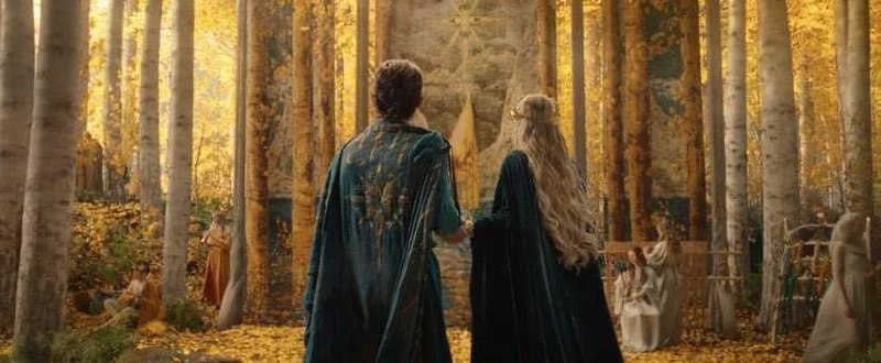 - أنتَ لم ترى ما أنا رأيتُه ..الشرٌّ لا ينامُ إلروند ..بل ينتظر ..وفي لحظة غفلتنا ، سيُعمينا .- ماذا لو كنتِ مخطئة ؟فلم يرفض أحد في التاريخ النداء !!إن فعلتِ الأن ، فلن يأتي مجدد غلادريال ،و ستبقين هنا ،، منبوذة ،، مُسَممة بالهَلاوِس والأحلام المُظلمة .- و هل تظن أن مصيري سيكون أفضل في الغرب ( أرض فالينور ) ؟حيثٌ تسخر الأغاني و تذكرني بصرخات الحرب في أذني ؟تقول أنني انتصرتُ على كل أهوال و فظائع الأرض الوسطى !!و مع ذلك ستتركها حية داخلي لأخدها معي لهناك !!حيثُ لا تموت و لا تتغير و لا تنكسر في أرضِ ربيعٍ أبدي !!؟#سيد_الخواتم